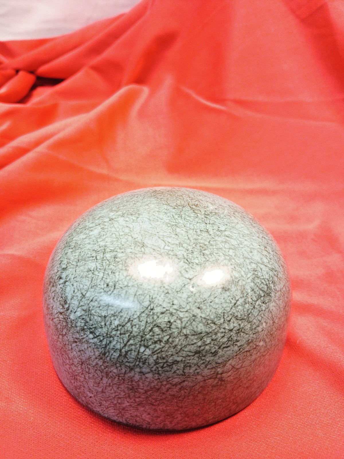 VINTAGE CHINESE GINGER JAR WITH COVER