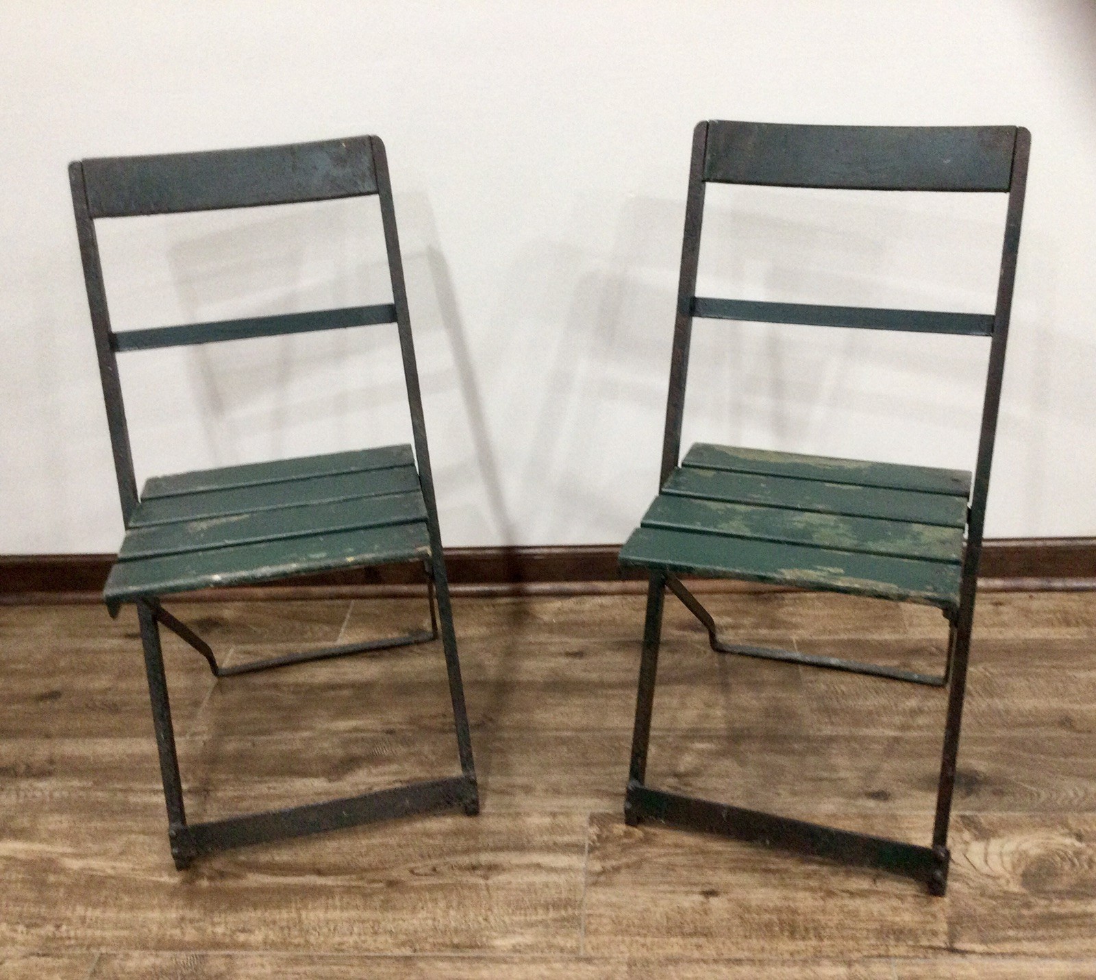 Antique 1920s Wrigley Field Chicago Cubs Baseball & Bears Football Stadium Chair