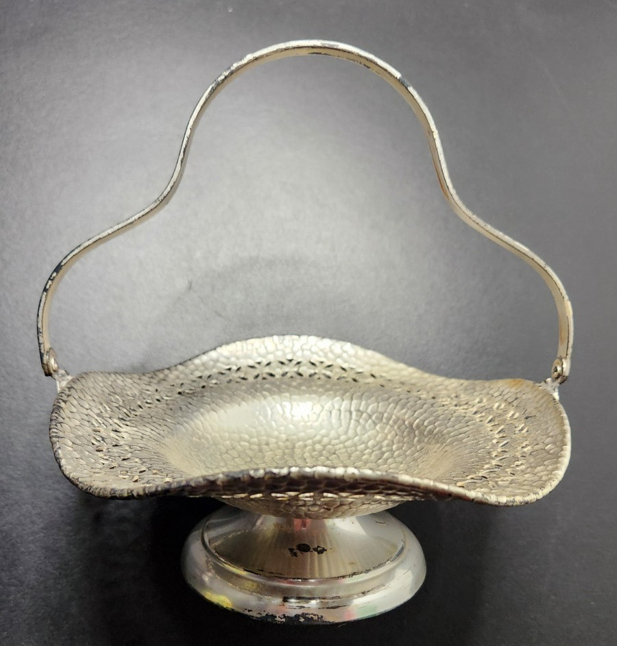 Vintage Victorian Style Candy Dish or Brides Basket E&J Bass Empire