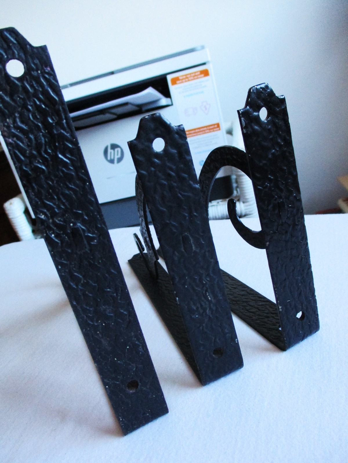 Vintage Hammered Wrought Iron Shelf Wall Brackets Black Metal Corbels Set 3 Lot