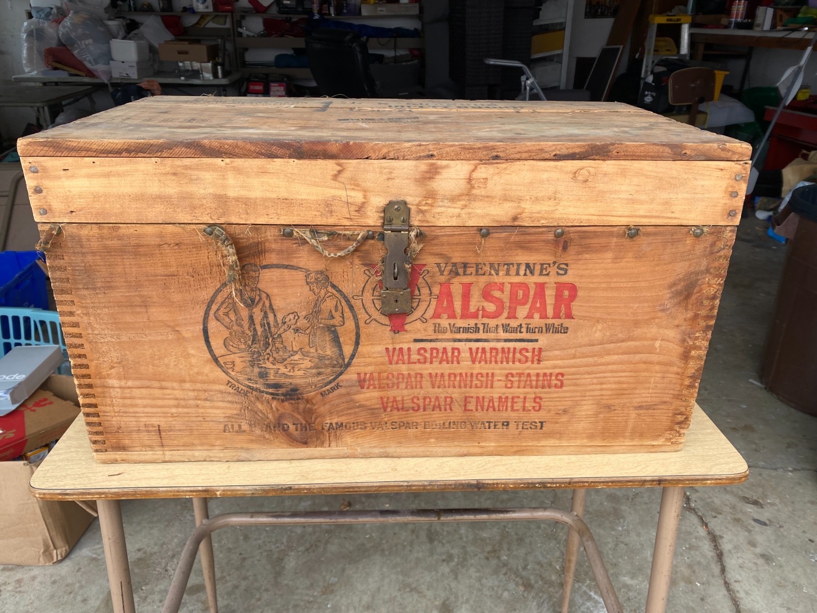 Vintage VALSPAR Varnish Advertising Wood Box Crate CONVERTED TOY BOX Dovetail