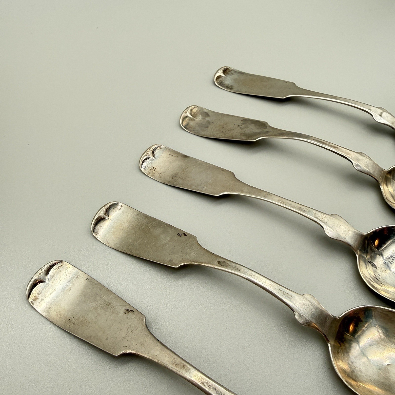 Five Antique American Coin Silver Spoons Fiddle Pattern Feathered Profile Mark