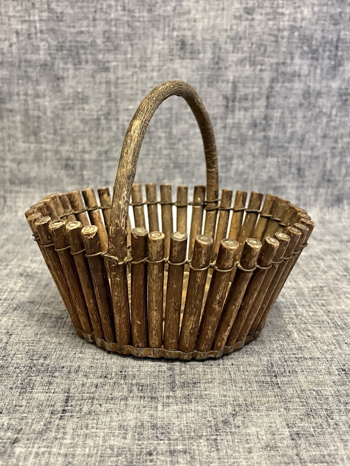 Mid 1800s Antique “Picket Fence” Shaker Style Twig Berry Basket