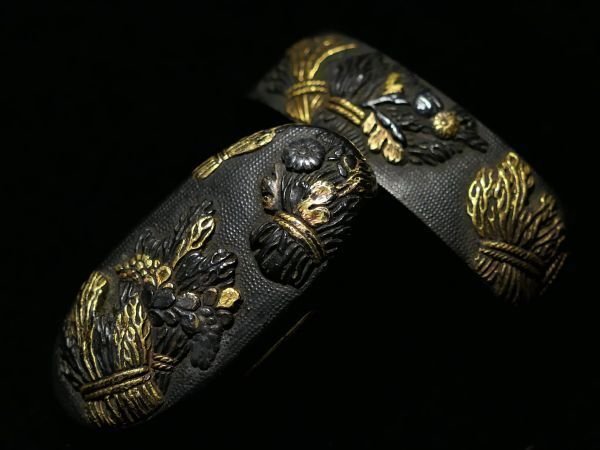 Antique 3.8 x 2.2 x 1.1cm 3.5 x 1.7 x 0.8cm Fuchi For Samurai Sword Katana #84