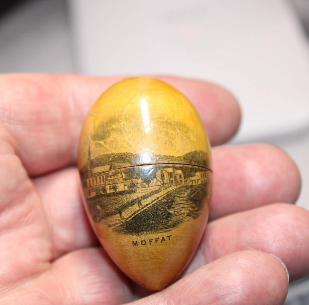 Victorian Treen Mauchline Ware Thread / Thimble Holder – Egg Shape – Moffat