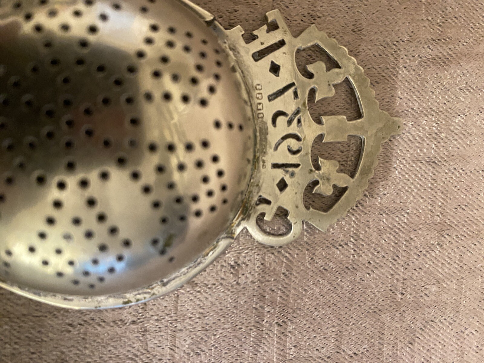 Rare 1937 King George VI Coronation Tea Strainer & Stand Silver plate
