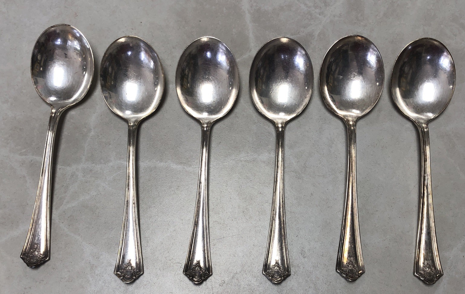 Wm Rogers X12 Antique Soup Spoon 6 Piece Silverplate Flatware Roses Floral