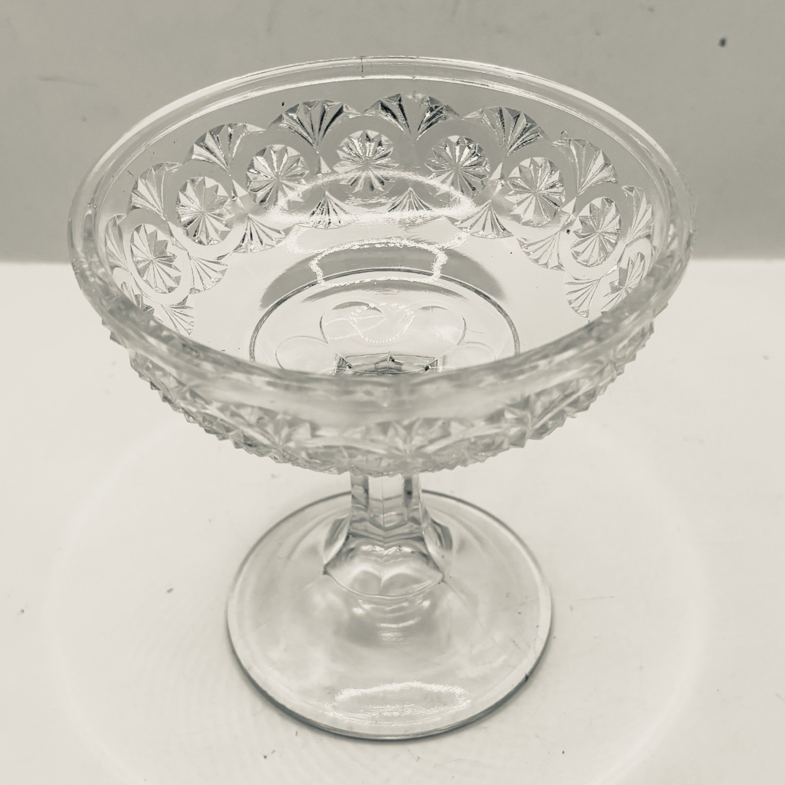 Antique EAPG U.S. Glass FEATHER DUSTER JELLY COMPOTE Huckle Rosette Medallion