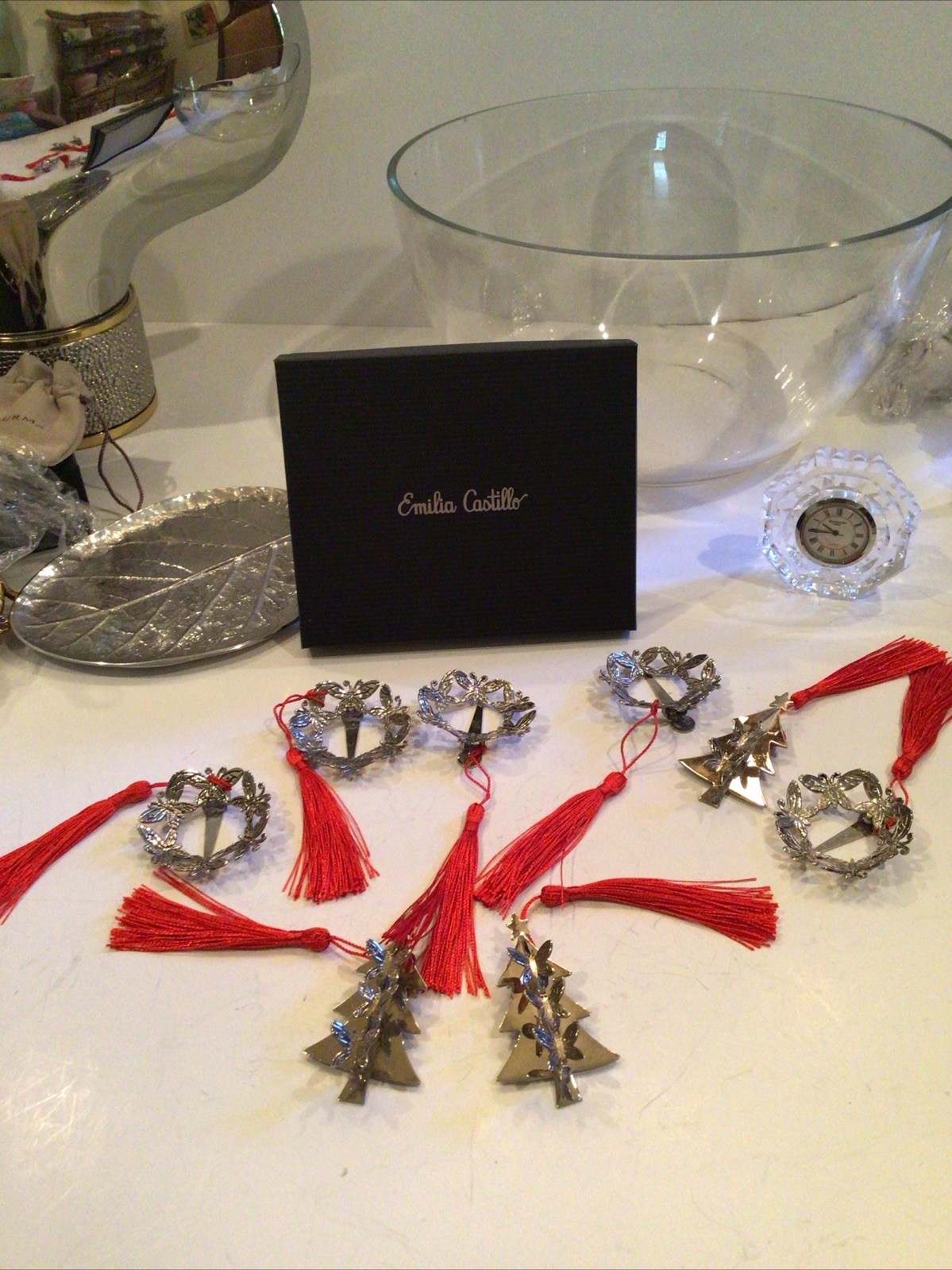 8 EMILIA CASTILLO CHRISTMAS TREE & WREATHS ORNAMENTS W/ TASSELS CLIP ON BROOCH