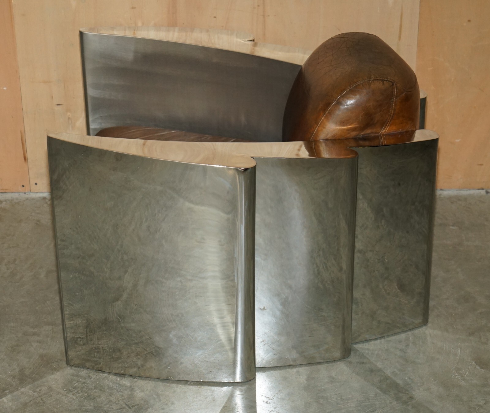 RARE STUNNING HERITAGE BROWN LEATHER POLISHED ALUMINIUM AVIATOR LOUNGE ARMCHAIR