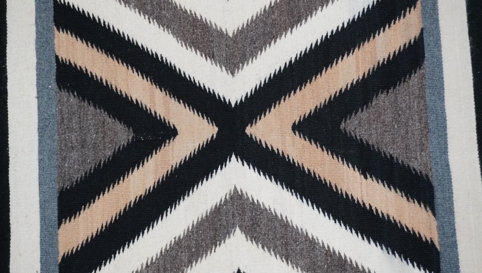 Antique American Navajo X Design Handmade South West Wool Rug 2’1″ x 2’3″