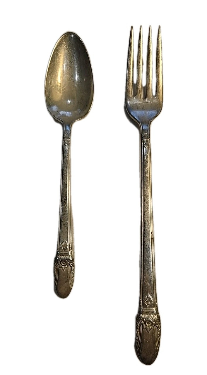 Vintage (1) Spoon 6.0″ And (1) Fork 8.5″ Roger Bros 1847 IS Flatware