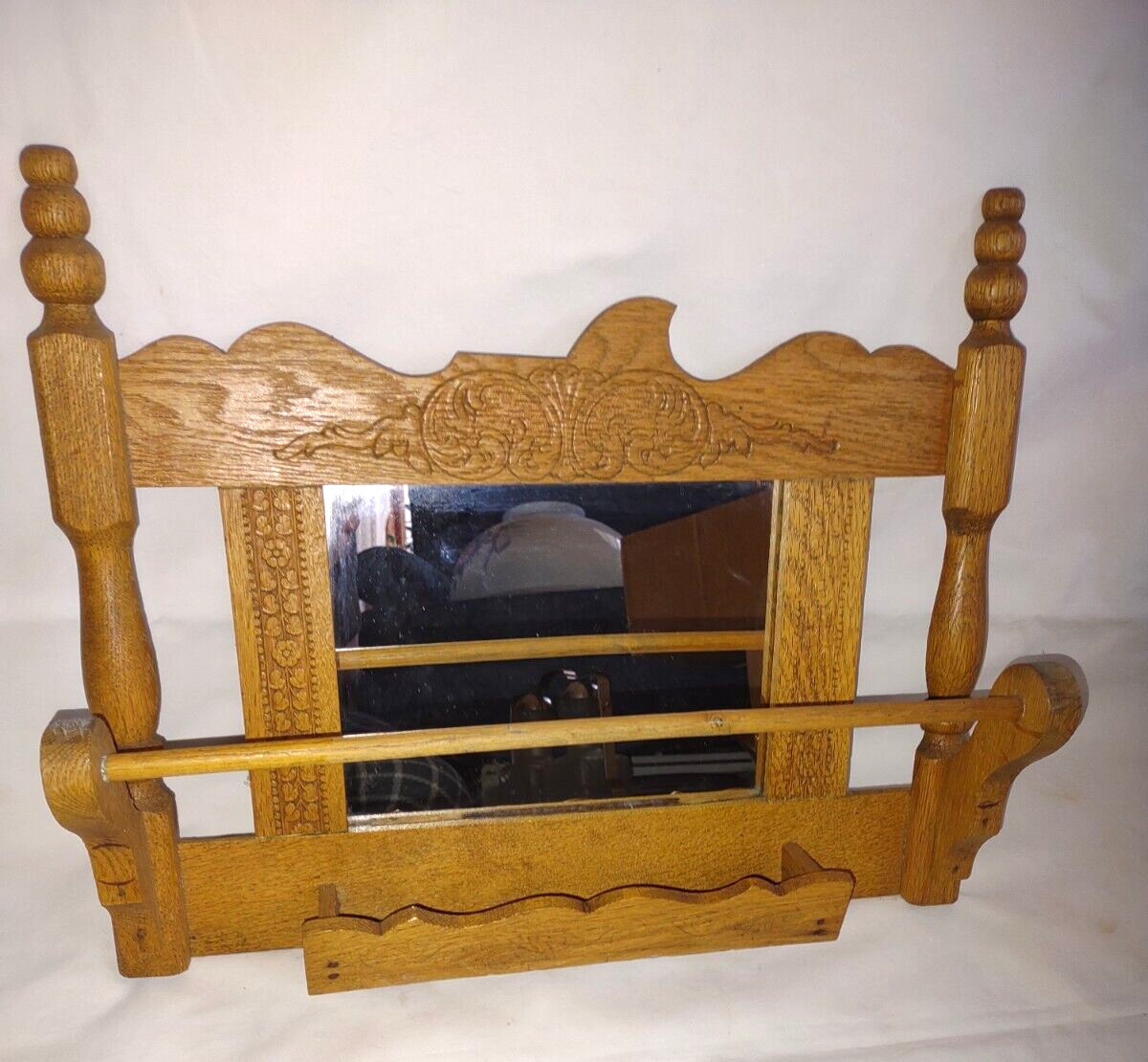 Antique Oak Wood Parlor Shaving Mirror Wall Hanging W/ Comb Tray & Towel Rack
