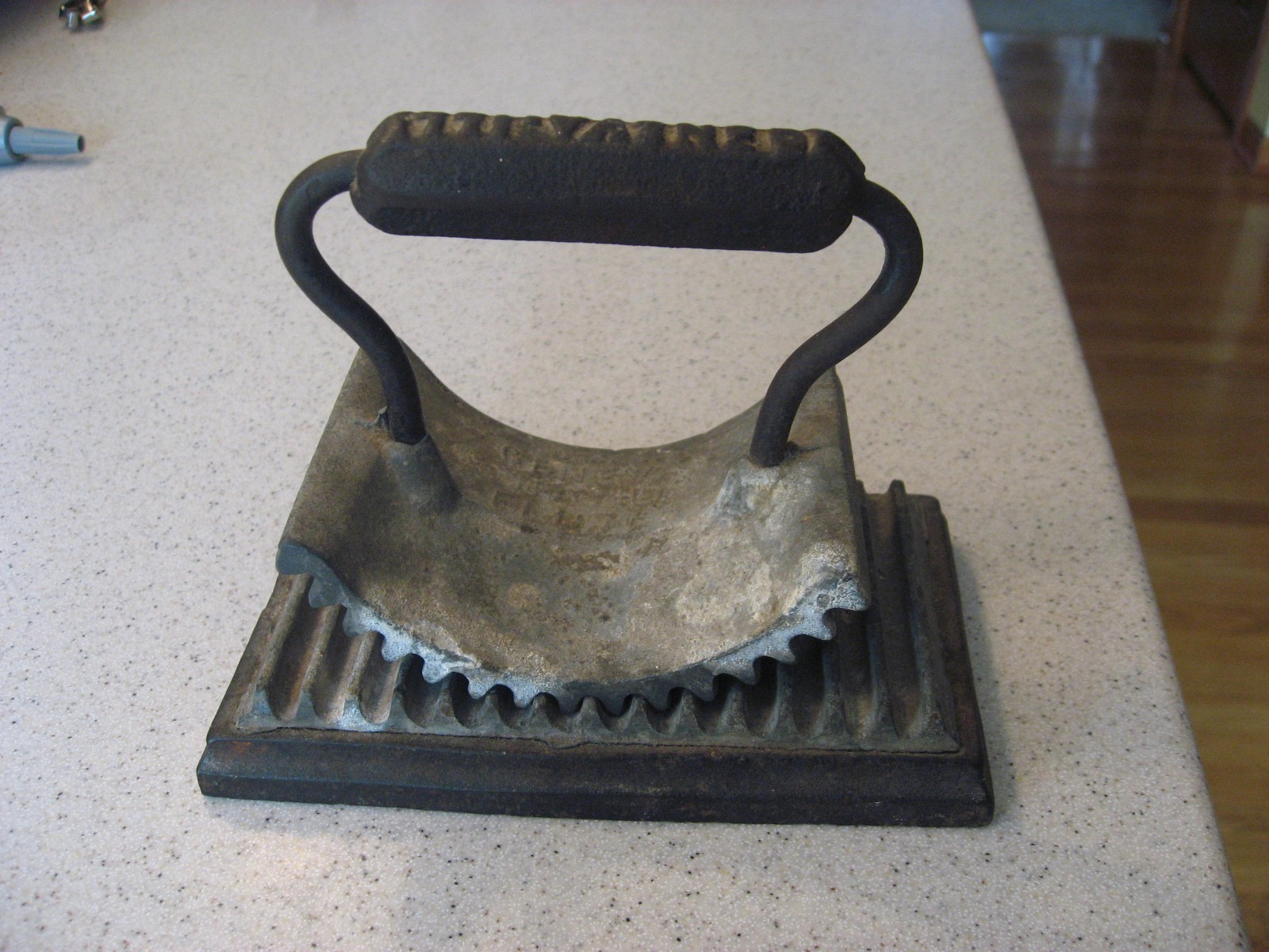 Antique Cast Iron Geneva Hand Fluter Clothing Crimper Pat 1866 Geneva ILL