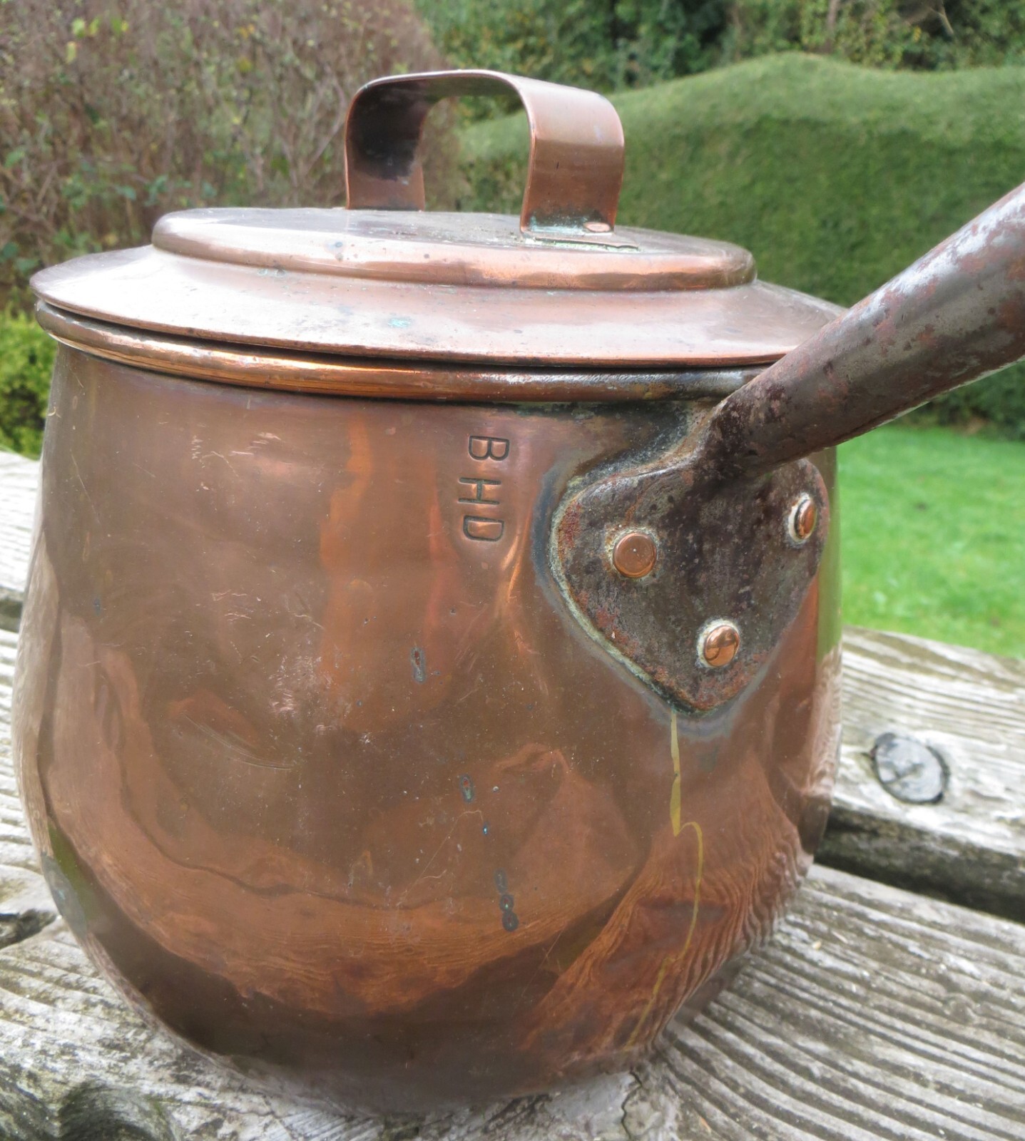 Antique Benham & Froud Victorian Rounded Copper Saucepan with Lid – 9 1/2 Pint
