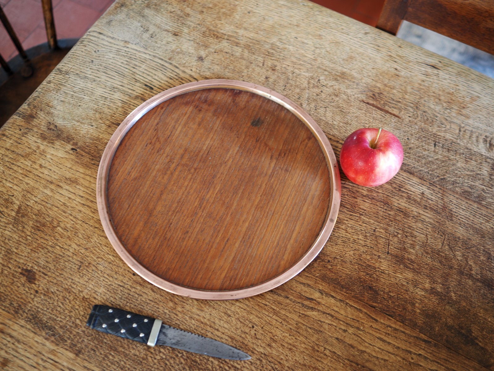 A Very Cool Chic Copper And Wood Vintage Drinks Tray
