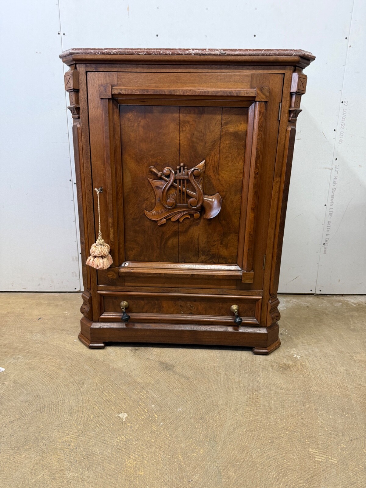 Antique Victorian Burl Walnut Credenza Marble Top Hall Console Table 1860 Carved