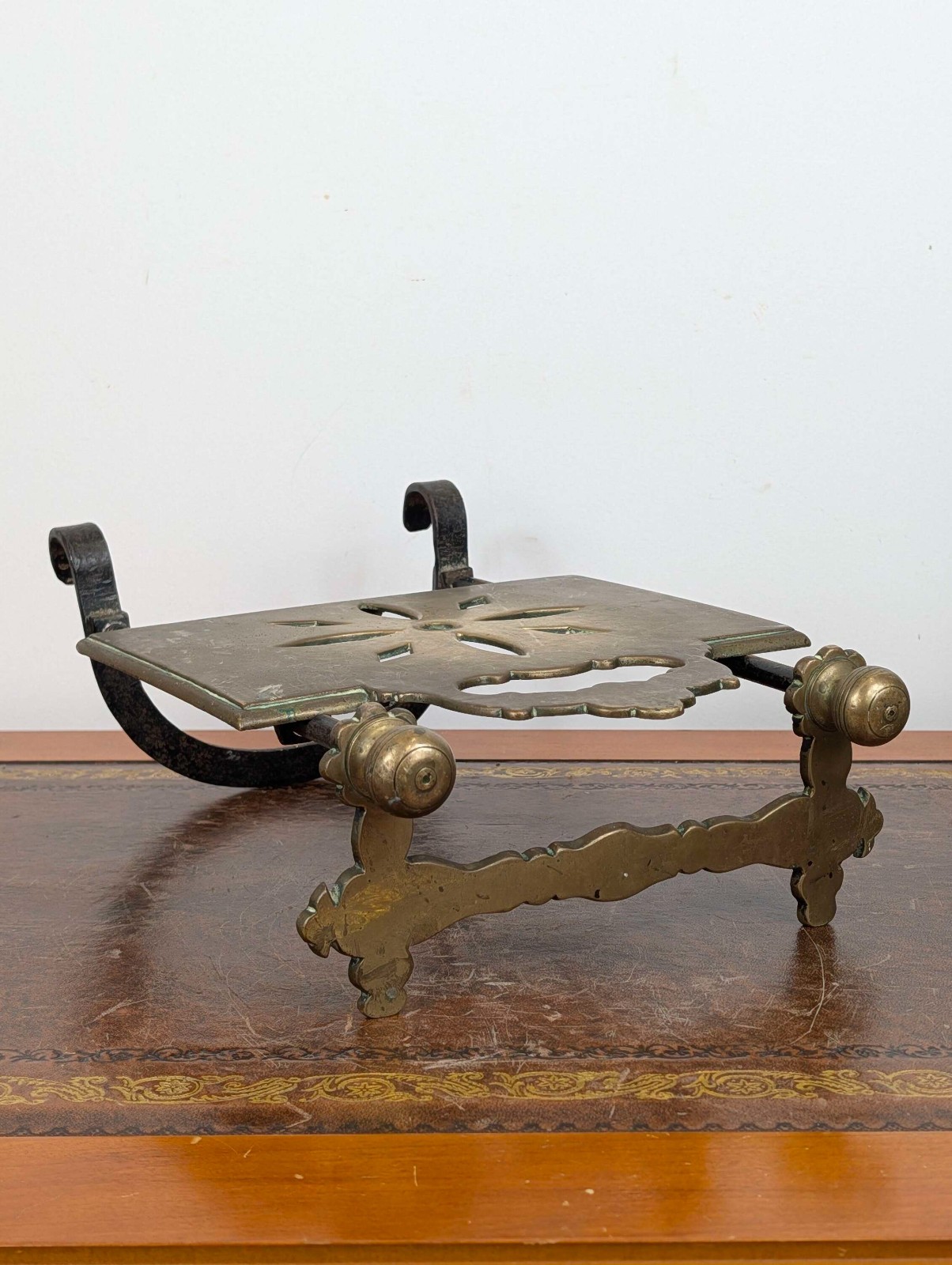 Antique brass fireside sliding trivet, hearth footman plate warmer, Victorian