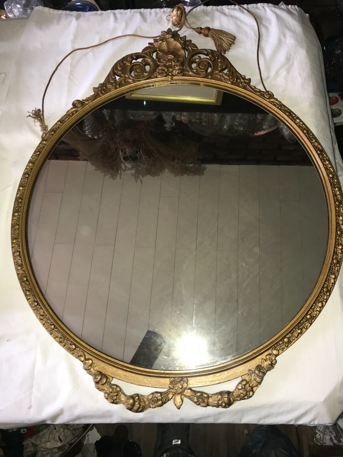 Antique HOLLYWOOD REGENCY Large ROUND Ornate 3D HARDWOOD Framed WALL MIRROR 37½”
