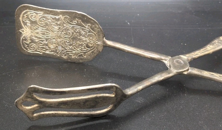 Vintage Ornate Silverplate Pastry Cake Sandwich Scissor Tongs B407
