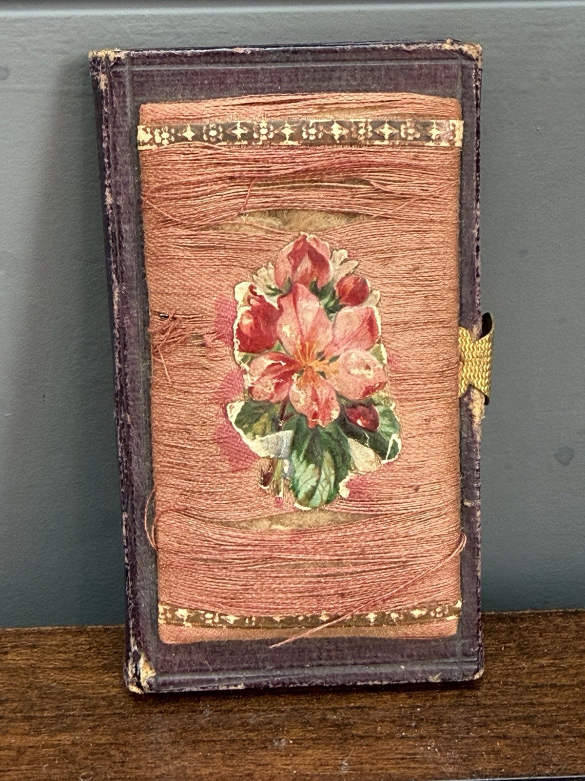 Antique 1851 London S. Beissel Dbl Folding Needle Kit Embroidered Latch Needles