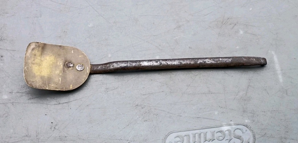 Antique Hearthware Utensil Brass Spatula ~9 15/16″ Late 18th/Early 19th C