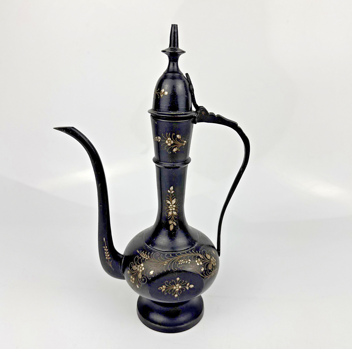 Vintage Black Toleware Metal Coffee Pot Ewer Floral Hinged Lid Decorative 10″