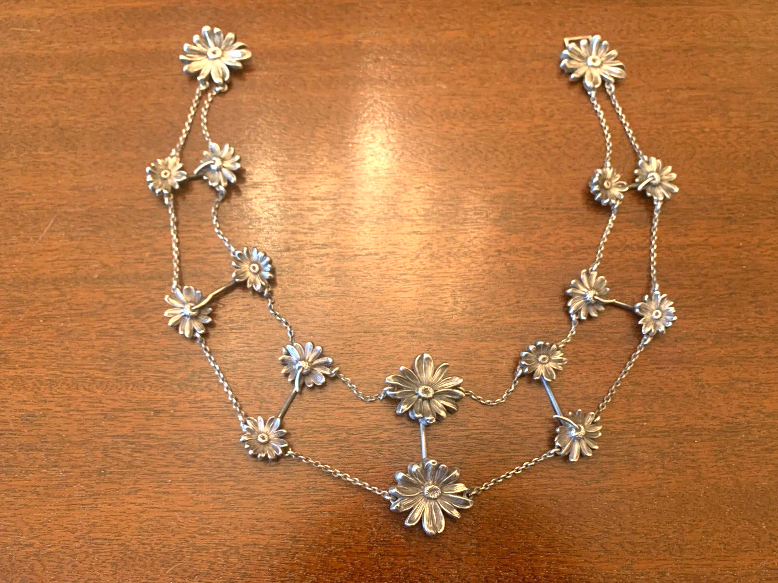 ANTIQUE ART NOUVEAU WILLIAM KERR STERLING SILVER RARE CHAIN BELT – FLORAL DAISY