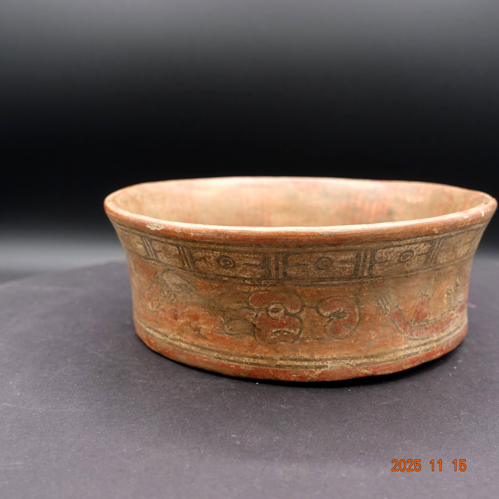 Pre-Columbian Authentic Artifact Ceramic Pottery Poly-Chrome Maya Bird Bowl