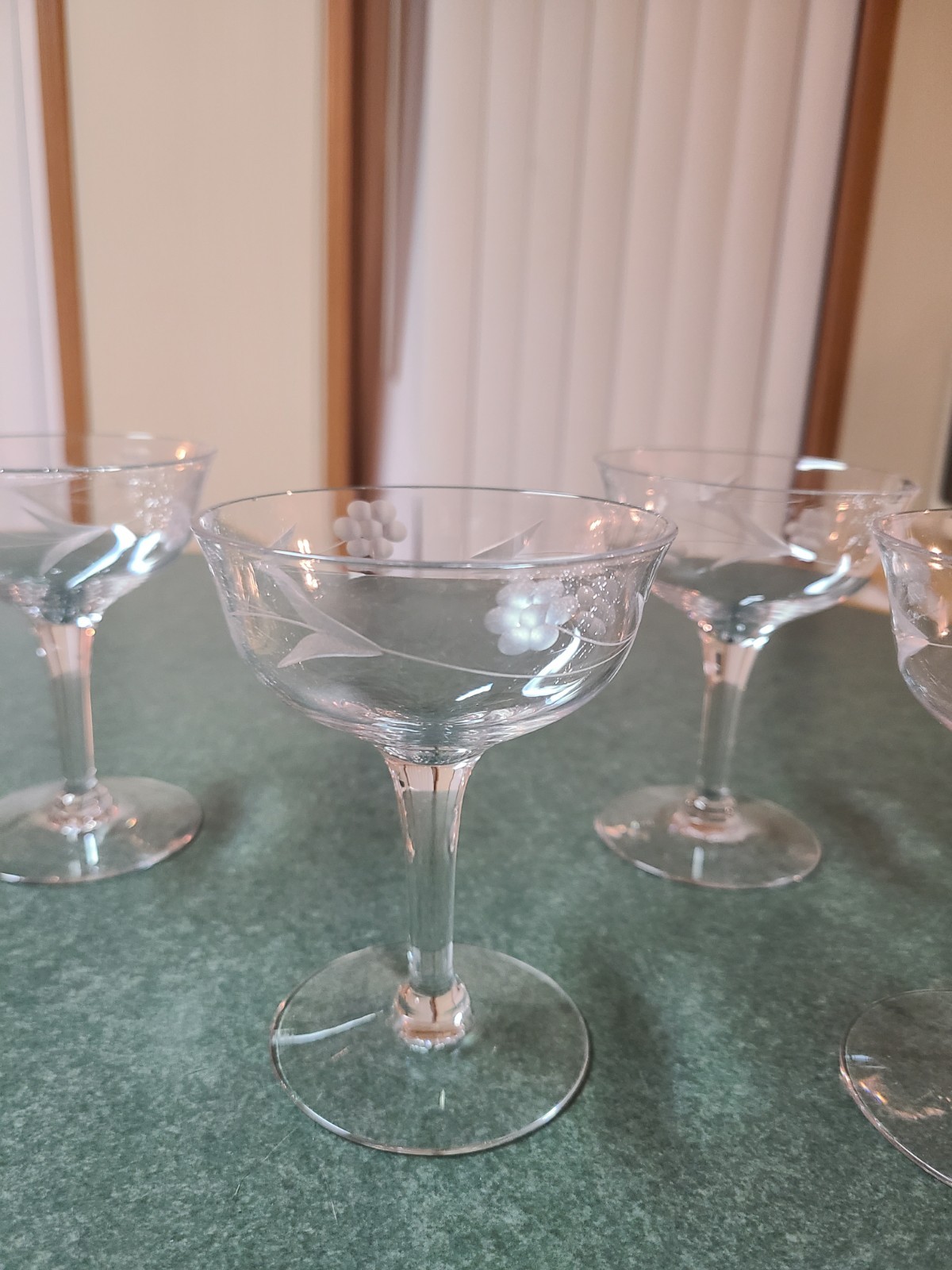 Set of 4 Etched Crystal Flared Champagne Coupe, brand unknown
