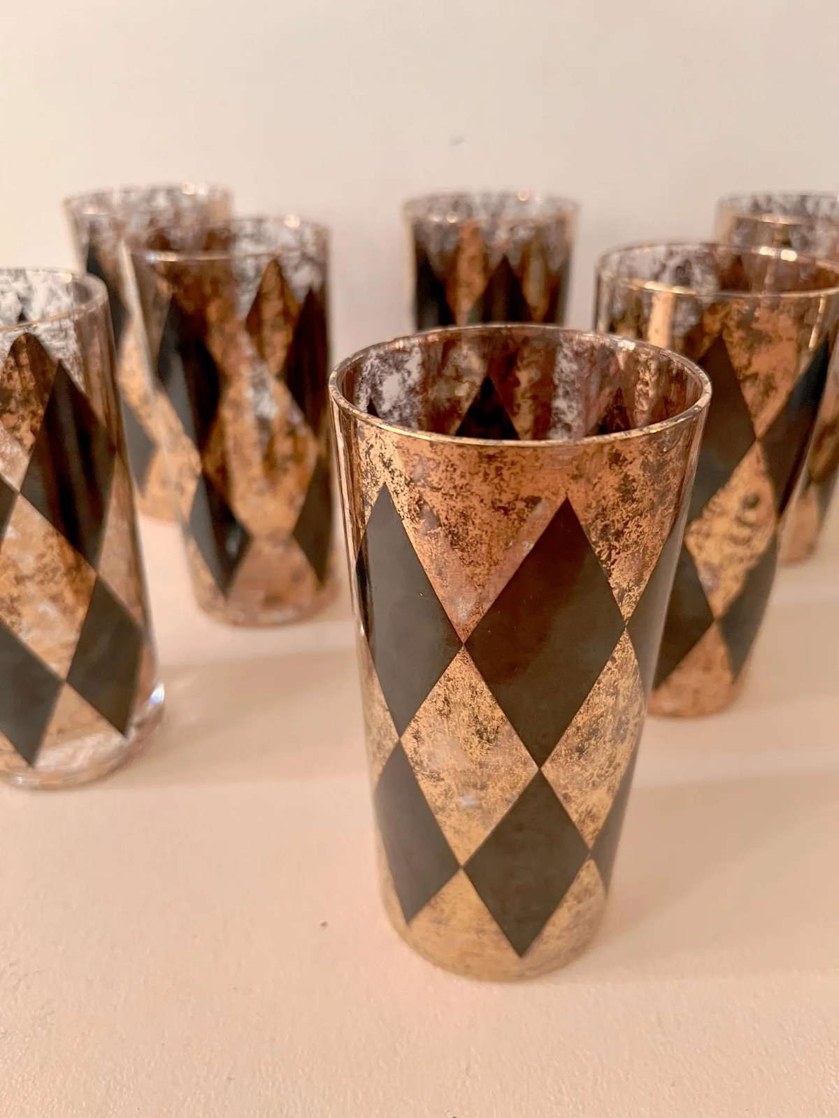 7 vtg Federal Harlequin 22K Gold Barware Set Glasses Black Gold Diamond 5.5″