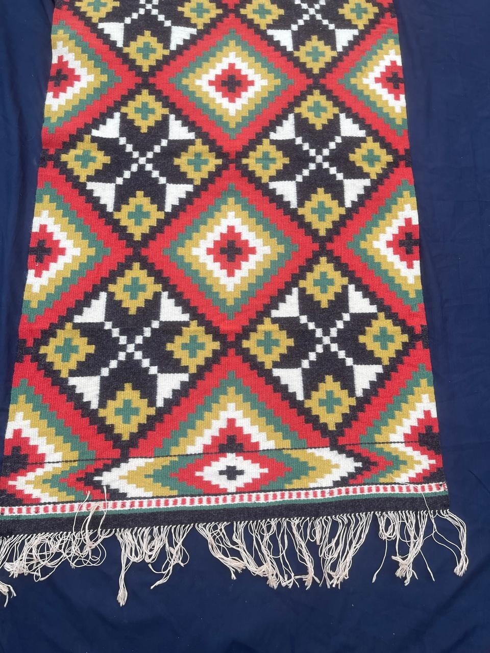 Authentic Hand Knotted Flat Scandivian Kilm Wool Area Rug 44×24 inches