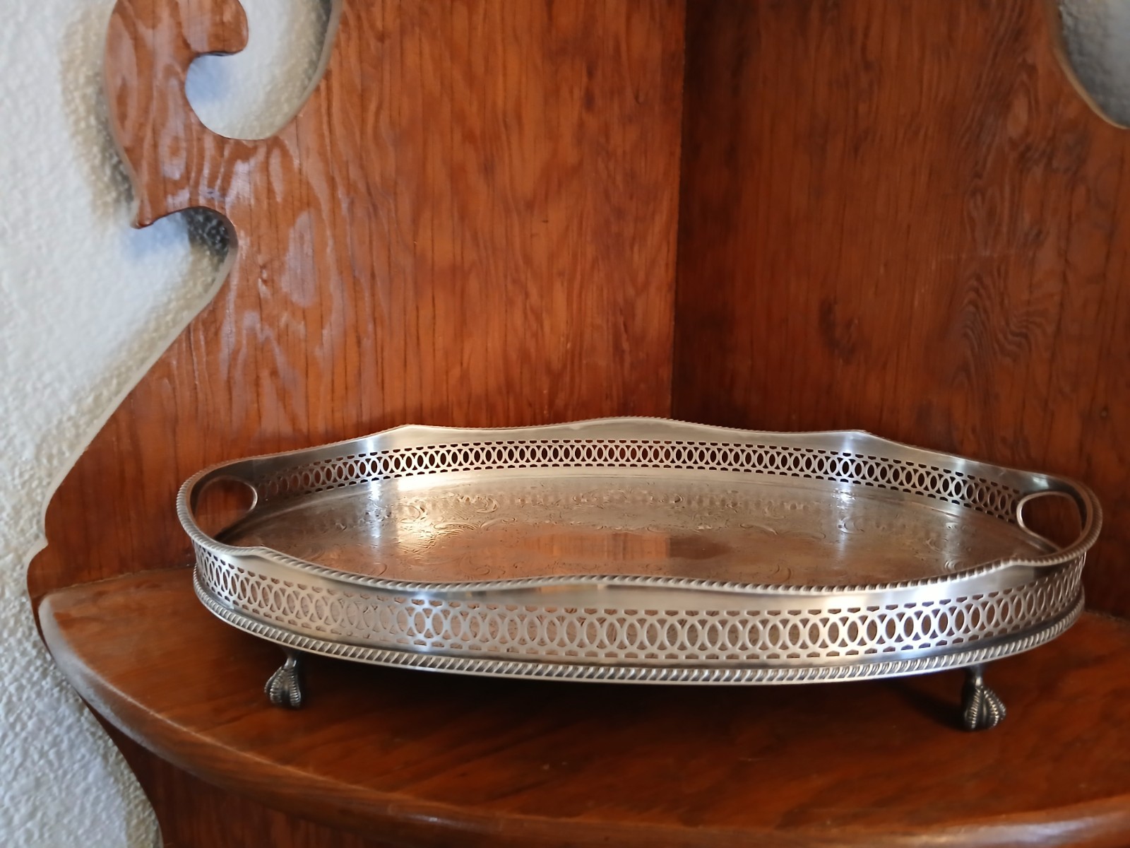 Antique Sheffield Large Oval Rococo Claw Feet Silverplated Serving Tray Platter