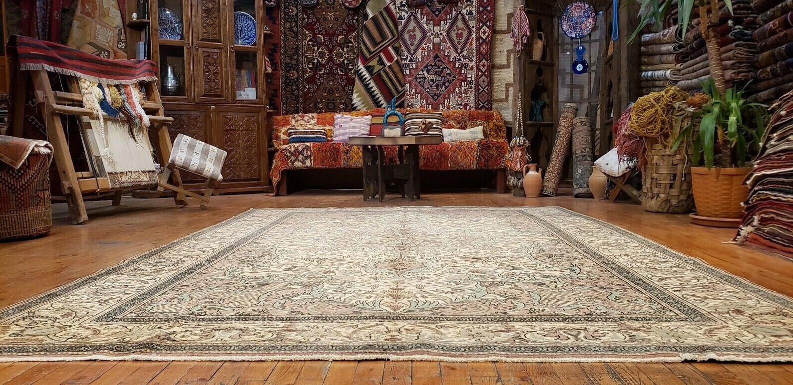 Rare 1930-1940’s Antique Natural Dye Wool Pile Legendary Armenian Rug 6’8″×9’7″