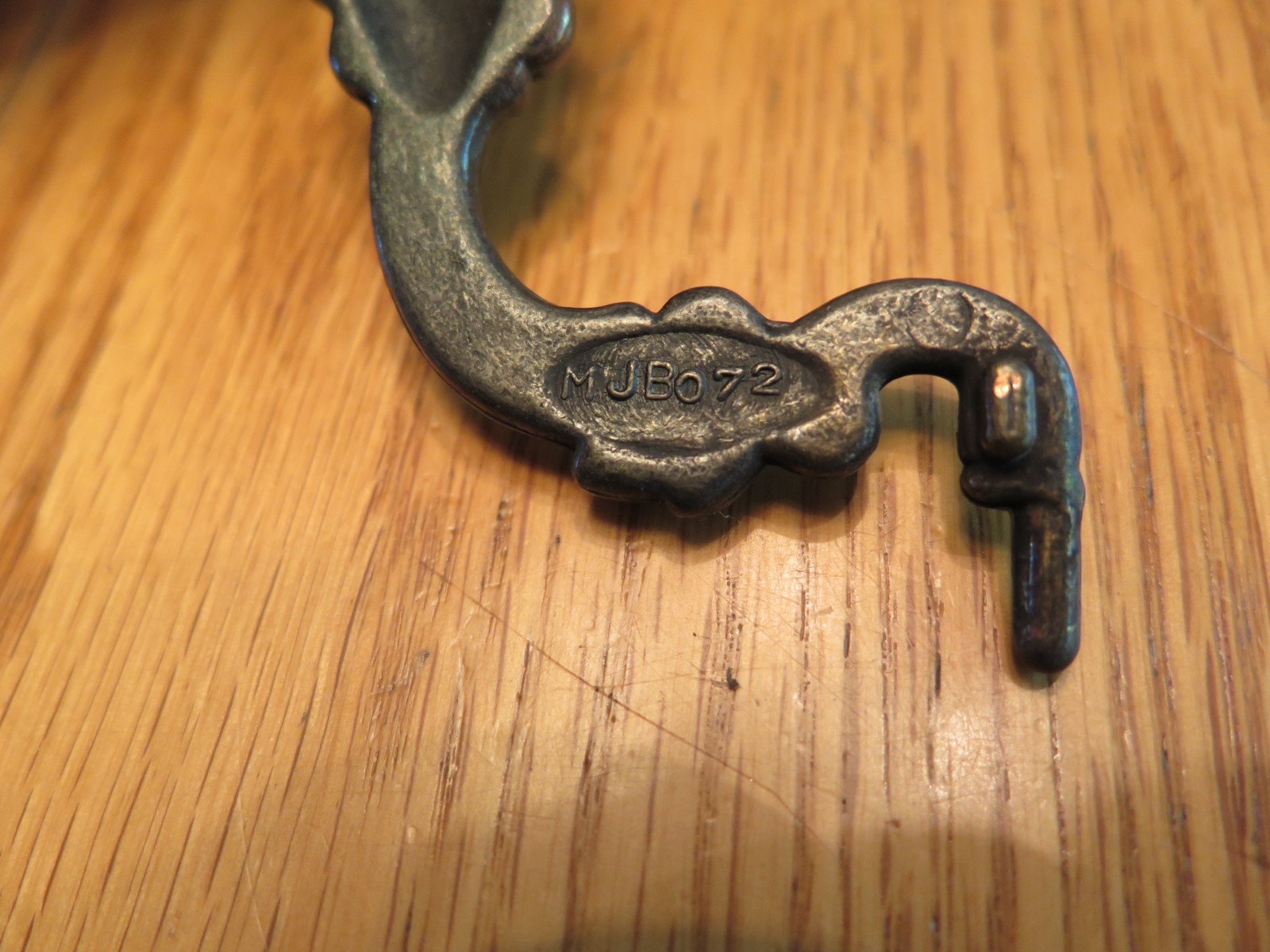 Brass/Dark Tone Drawer Pulls Drop Pulls – Set of 4