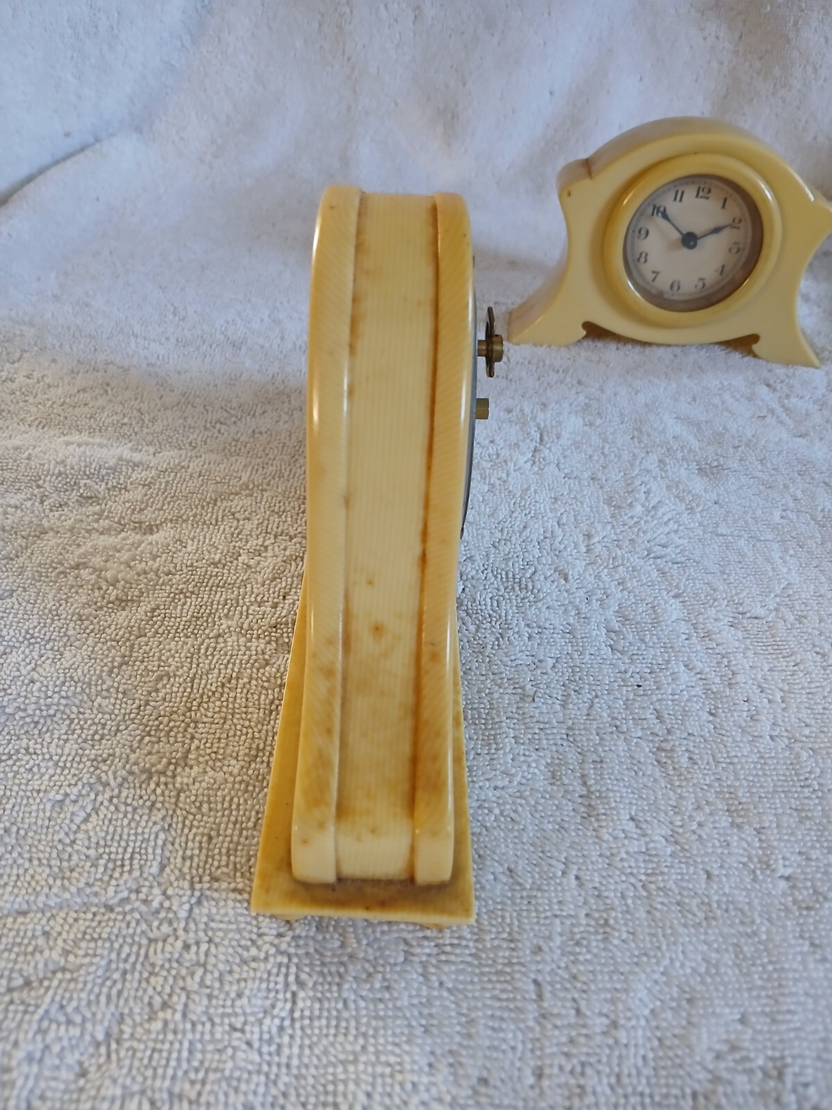 Vintage Two Small Unknown Maker Bakalite Clocks (Working HOLDING TIME