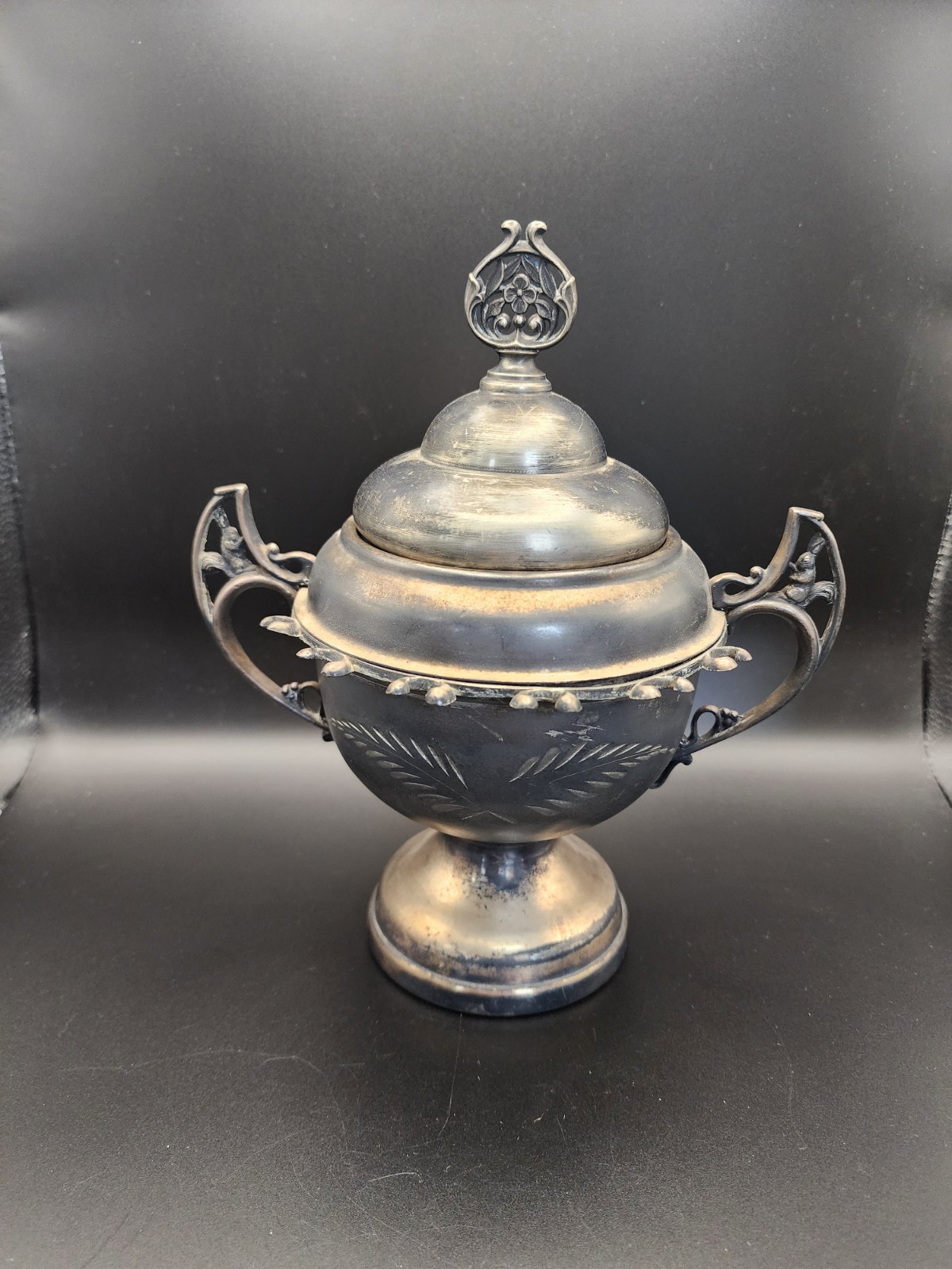 ANTIQUE WM ROGERS SILVER PLATED ART DECO FLOWER NUT BOWL SUGAR QUADRUPLE SPOON