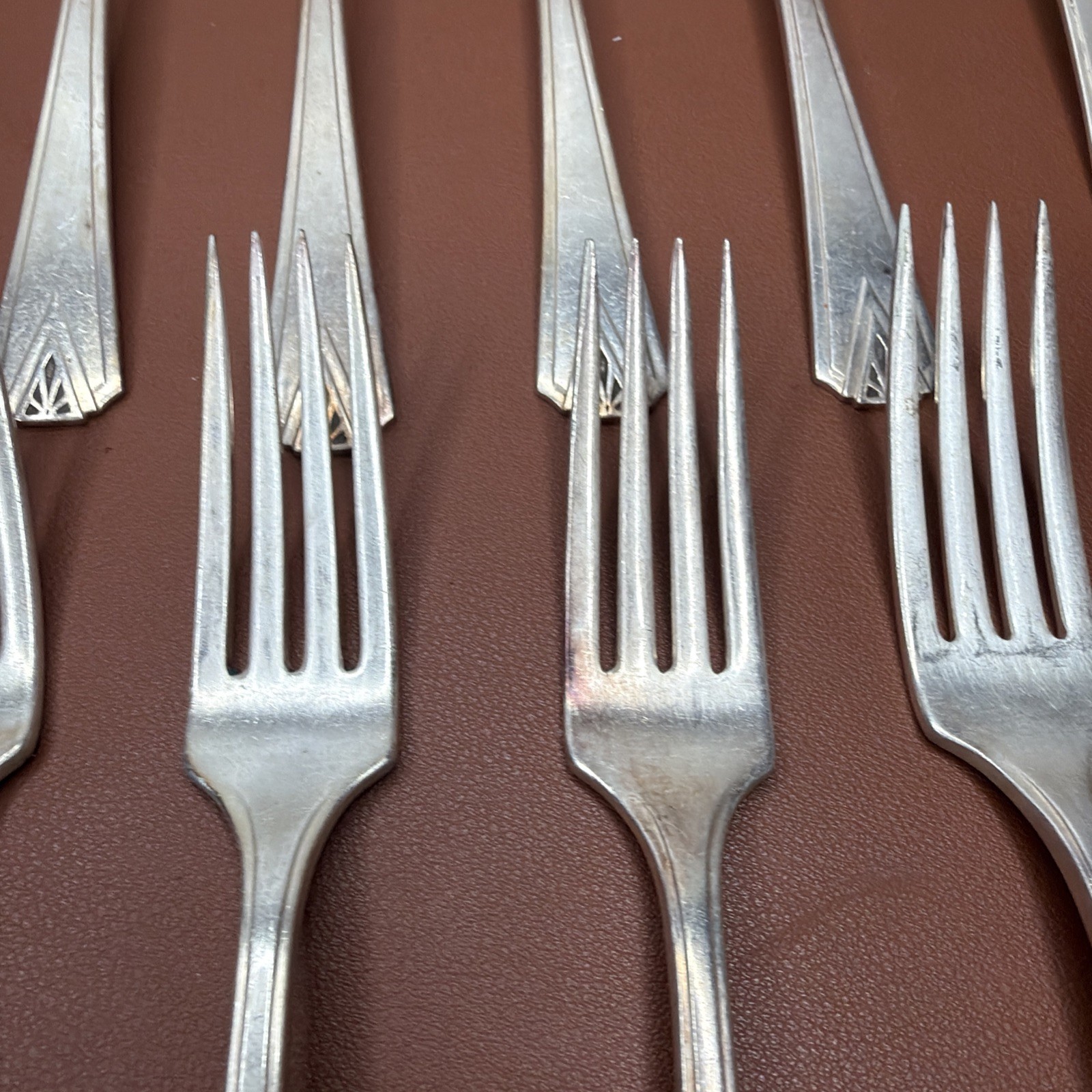 Vintage 25 Pc Deauville Oneida Community silver-plate Art Deco 1929 Flatware Set