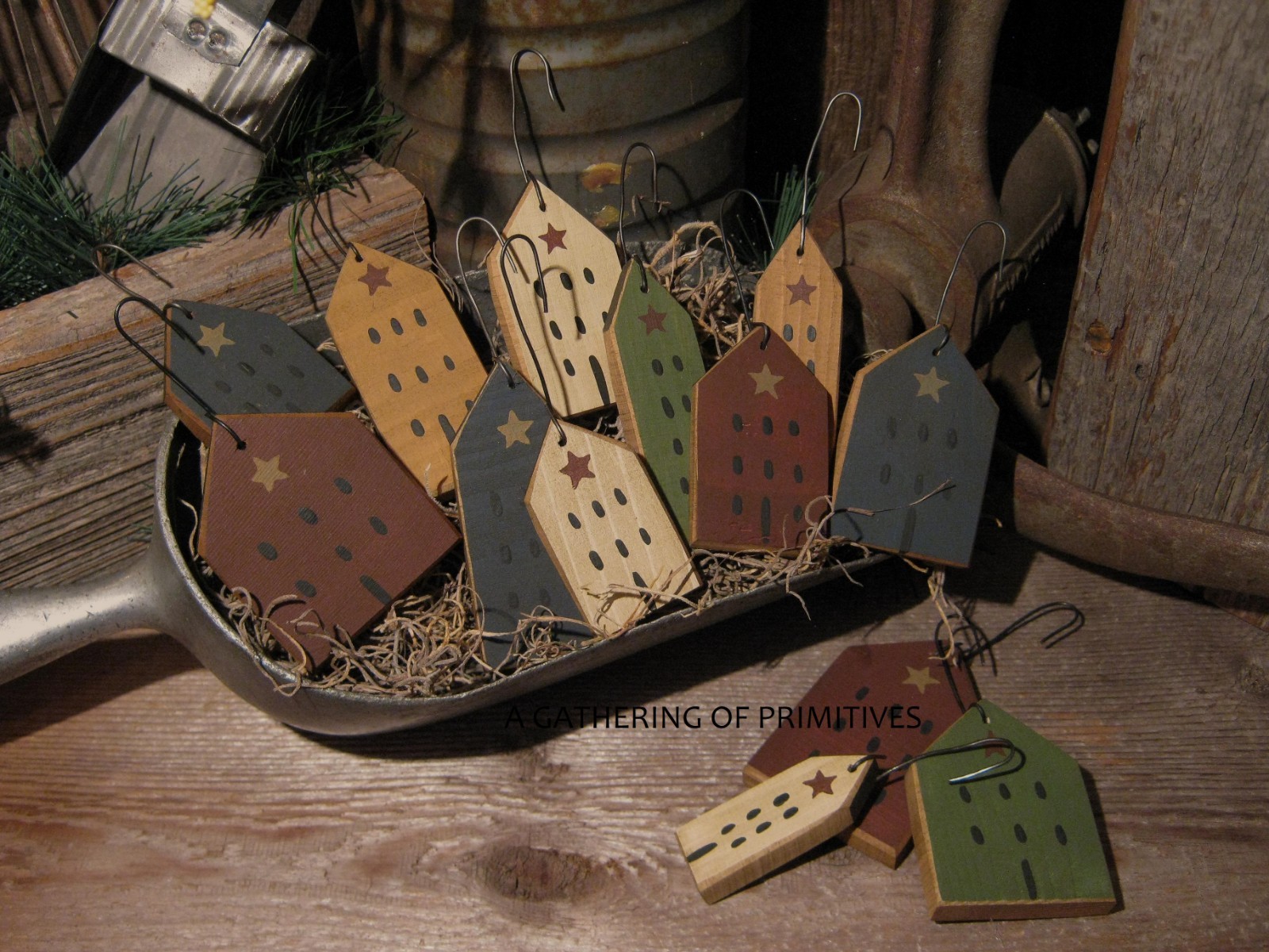 10 Primitive Handmade Wood Saltbox House Star Bowl Filler Ornament Tuck