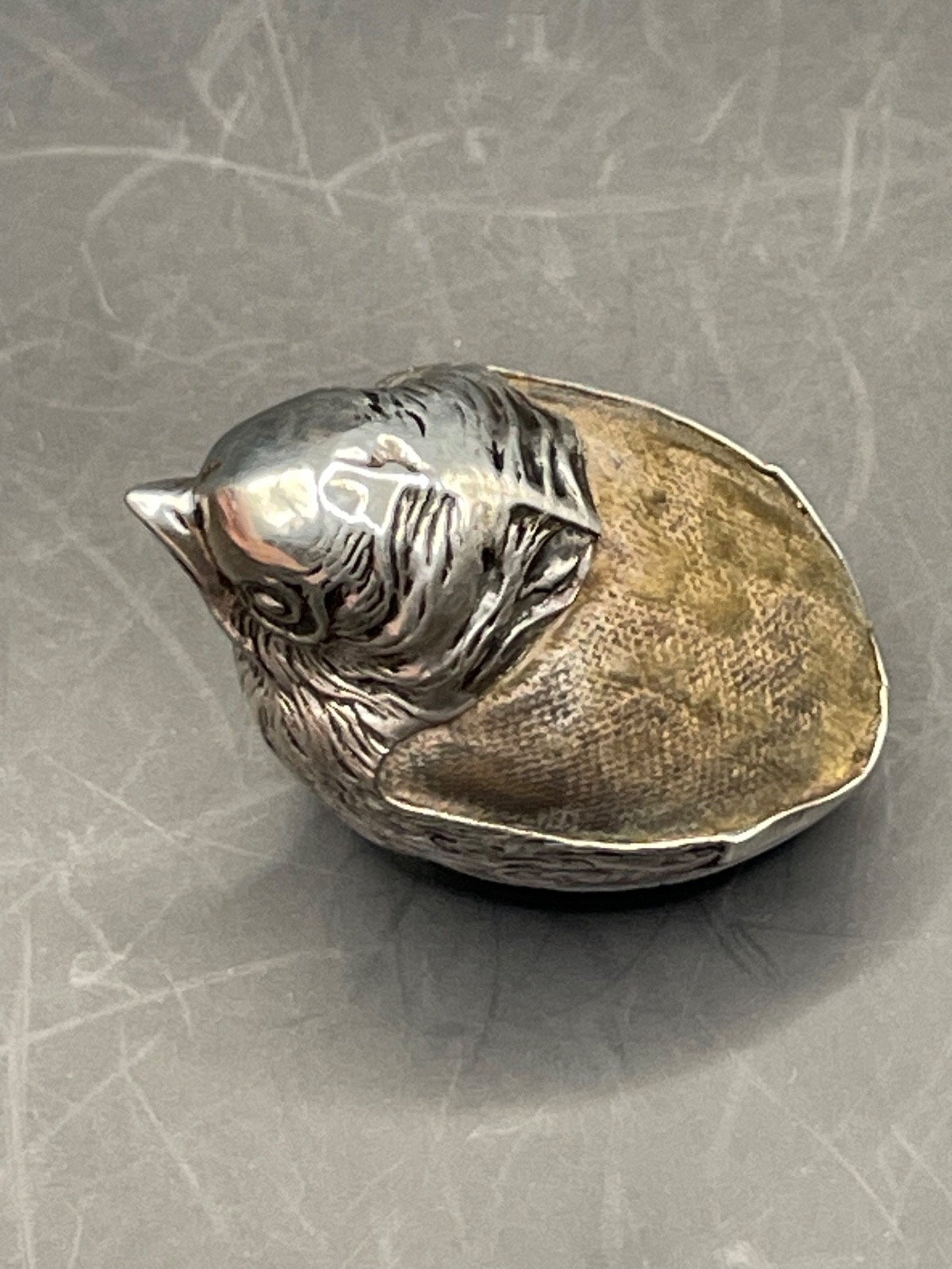 Pin cushion Solid Silver chick Antique Sampson Mordan Chester 1908