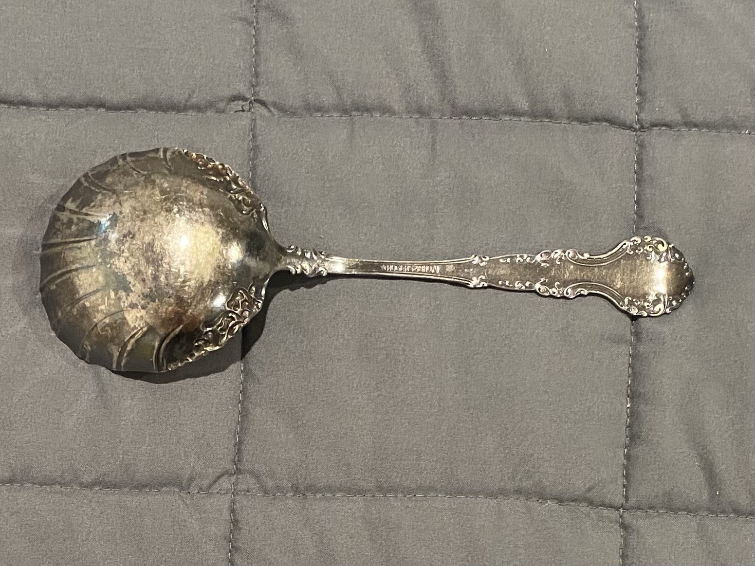 Rogers Bros Silverplate Shell Pattern Serving Spoon 8 1/2 in