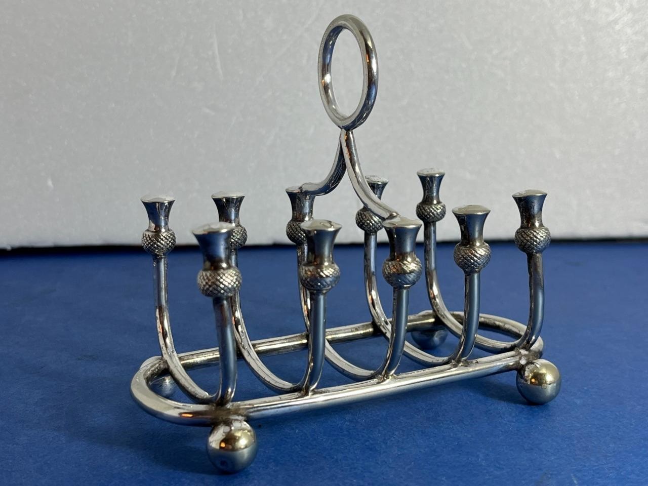 ANTIQUE VICTORIAN SILVER PLATED SCOTTISH THISTLE WALKER & HALL TOAST RACK