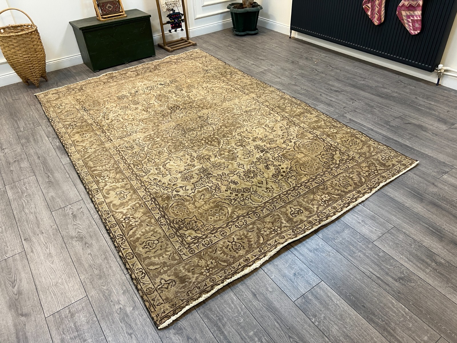 Persian Area Rug, Living Room Rug, Handmade Rug, Bedroom Rug, 6.6 x 9.9 ft