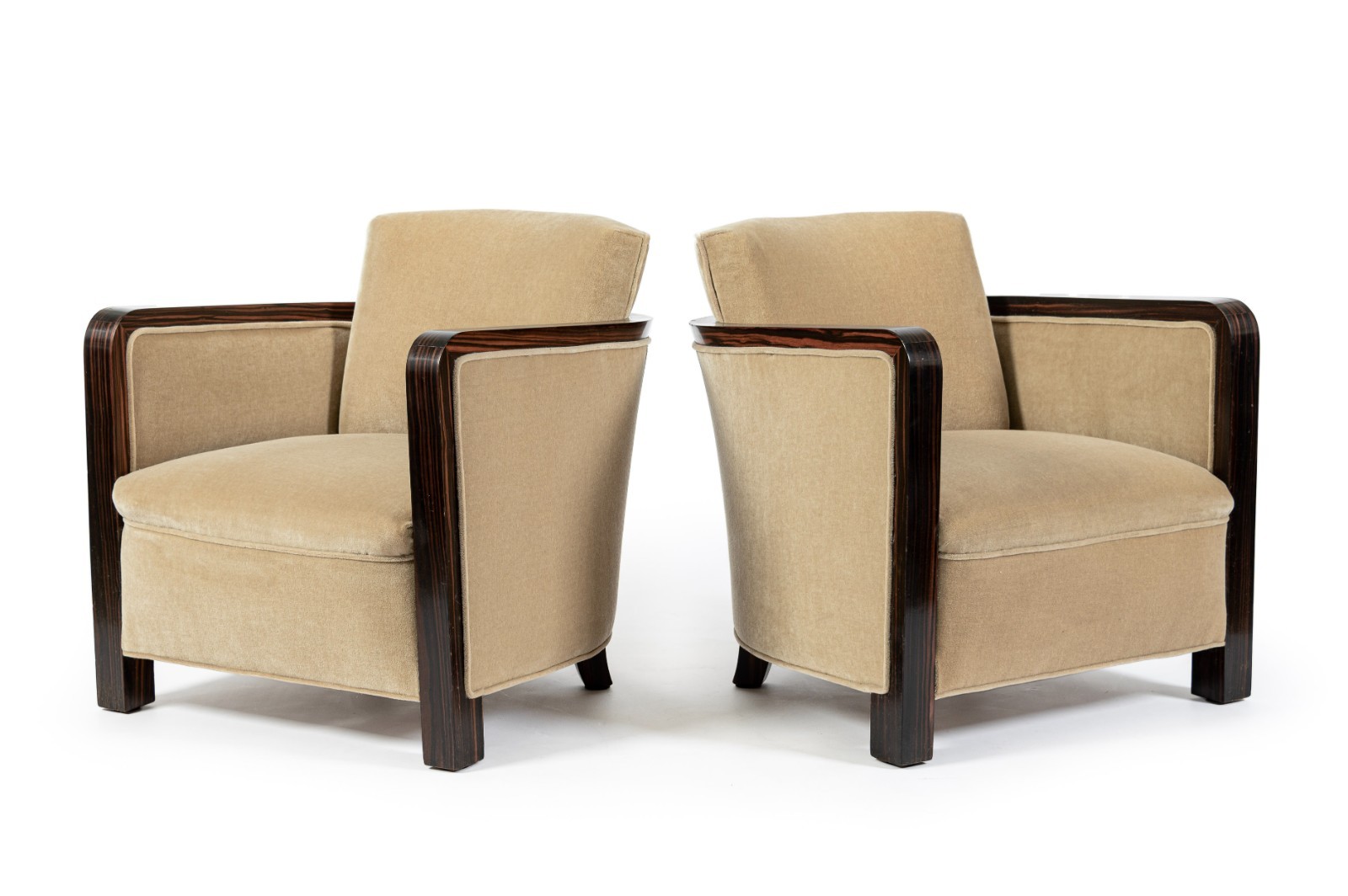 French Art Deco Mohair Lounge Chairs by Eric Bagge for Mercier Frères, Macassar
