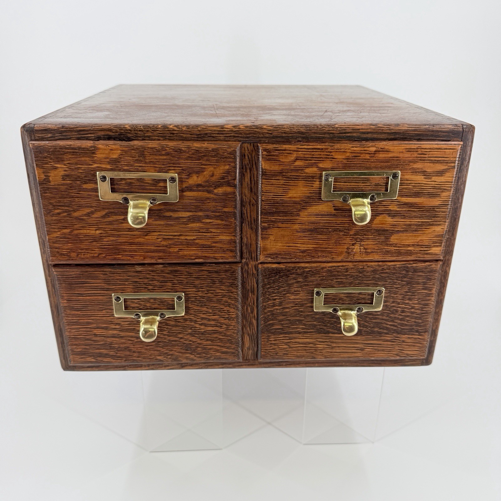 Vintage Oak Wooden Library Index Card File Cabinet 4-Drawer ￼