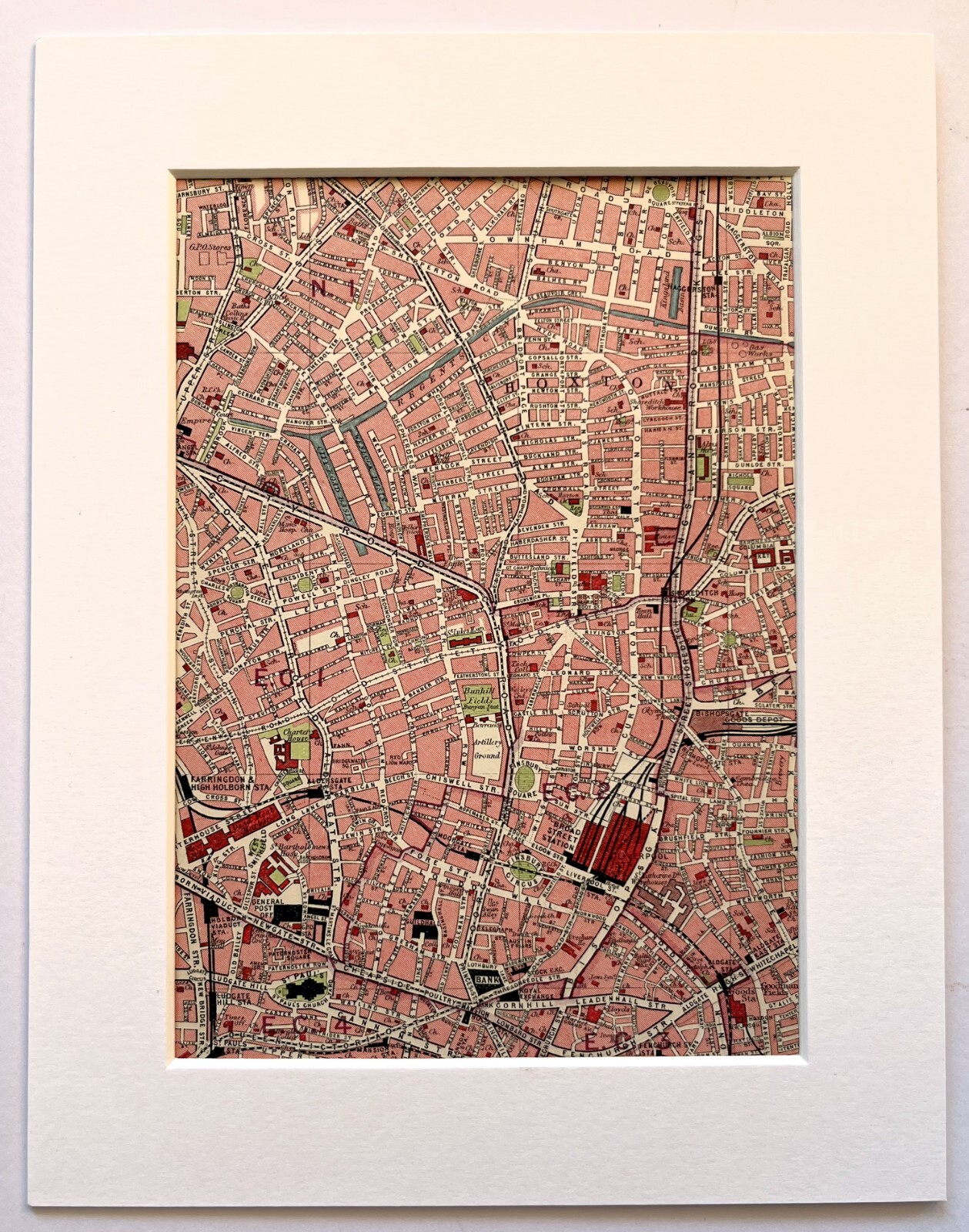 Antique 1930 London Map – Mounted – HOXTON, SPITALFIELDS, BARBICAN SHOREDITCH 34