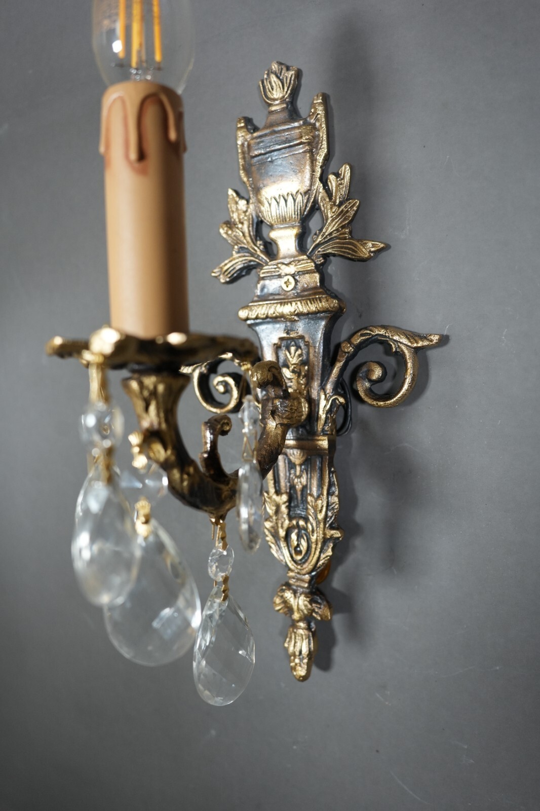 Rare VINTAGE VICTORIAN ORNATE WALL Crystal Wired Pair of SCONCES applique