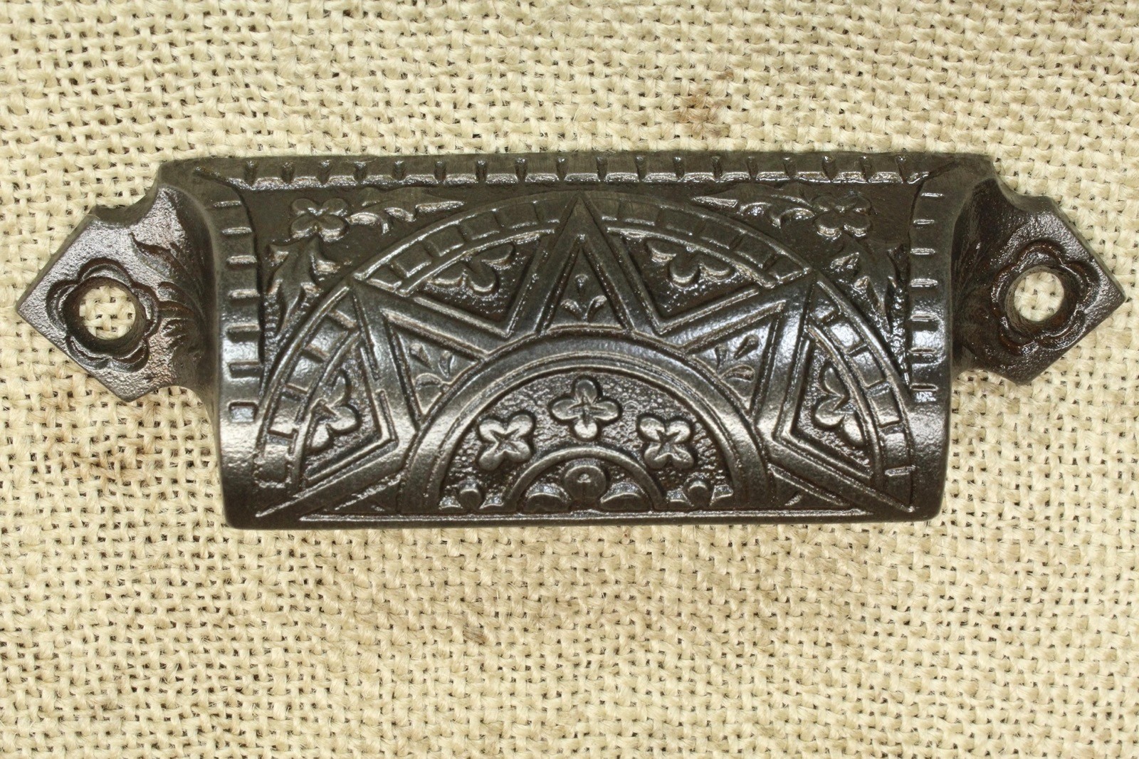 Old Bin Drawer Pull Cup Handle Texas Lone Star Sun Burst 4 1/2″ 1870’s Cast Iron