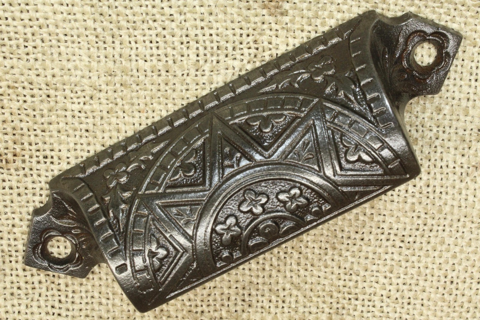 Old Bin Drawer Pull Cup Handle Texas Lone Star Sun Burst 4 1/2″ 1870’s Cast Iron