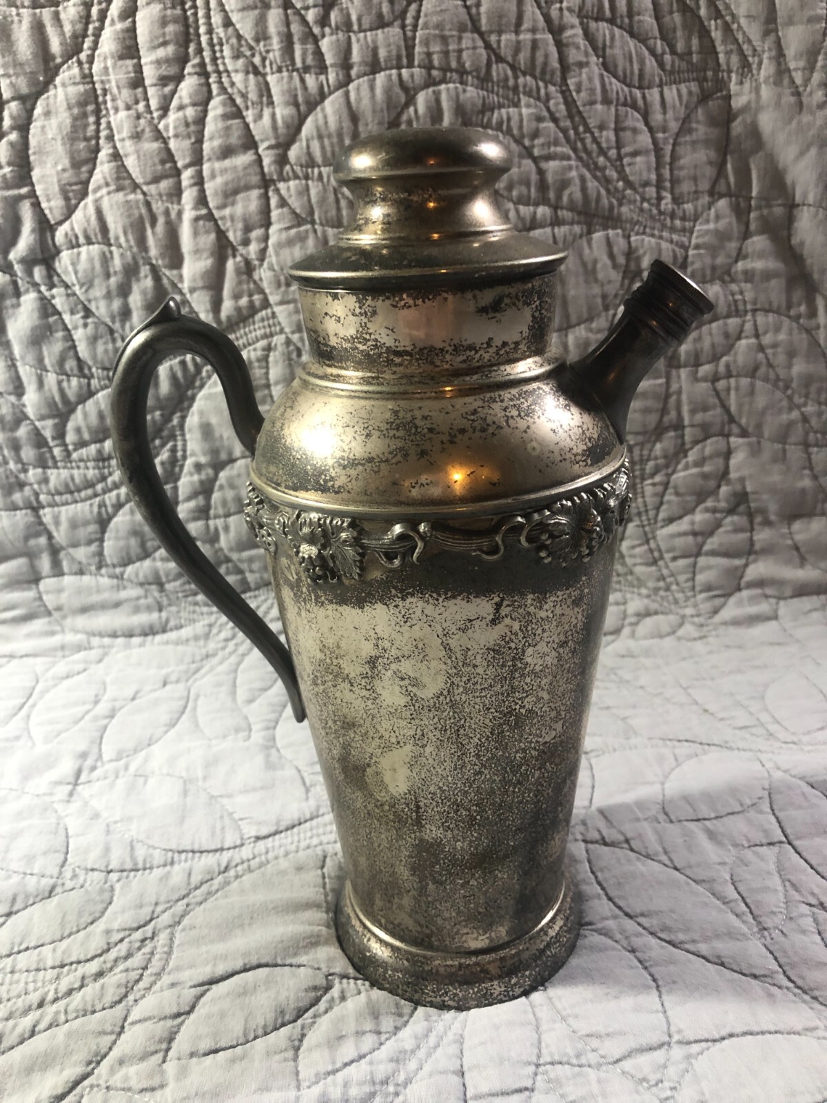 Vintage Excelsior Silver Plate Grapevine Pitcher 11″ Tall